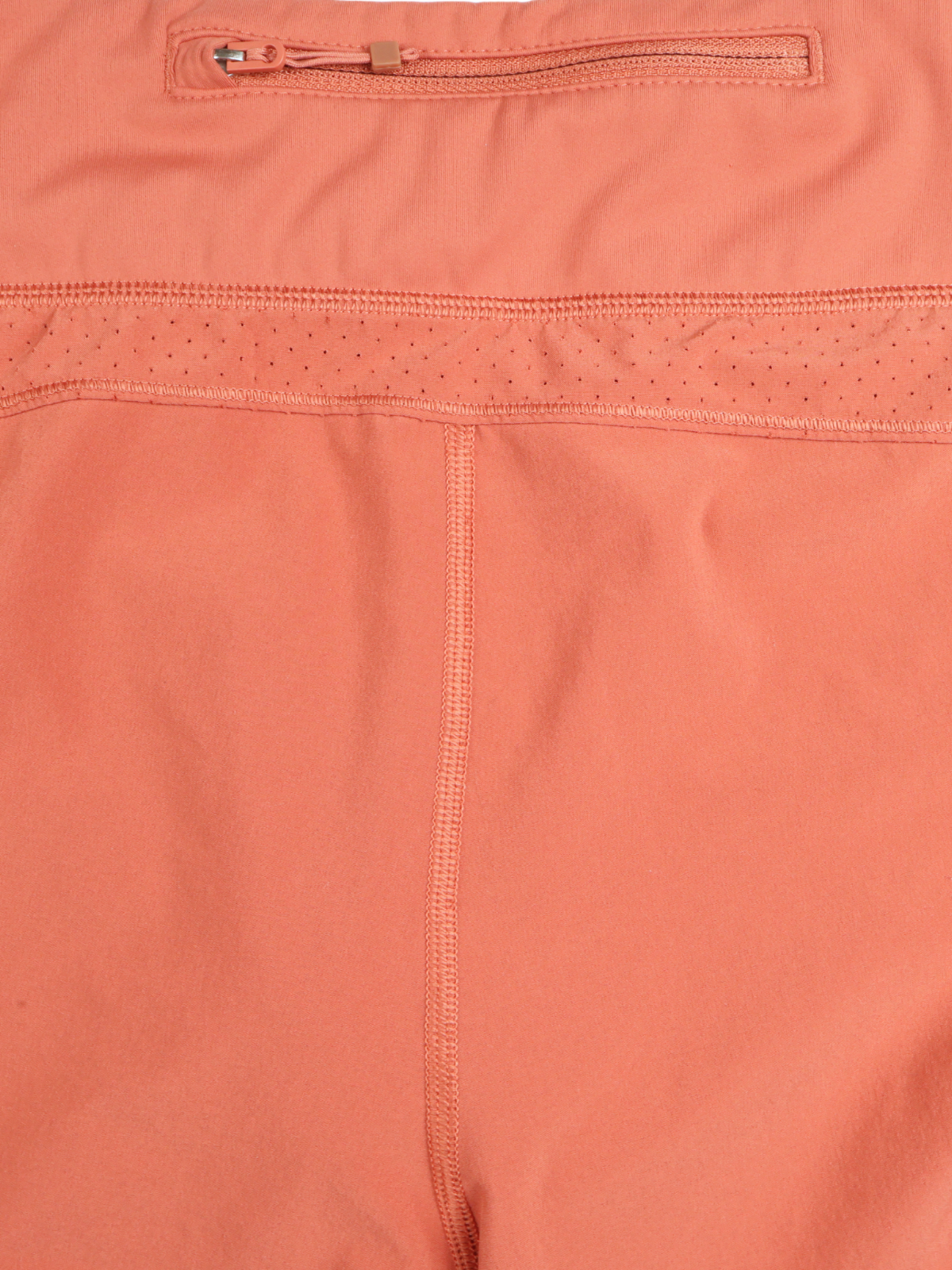 Athleta Run With It 4.5” Shorts – Performance Activewear | Size Medium