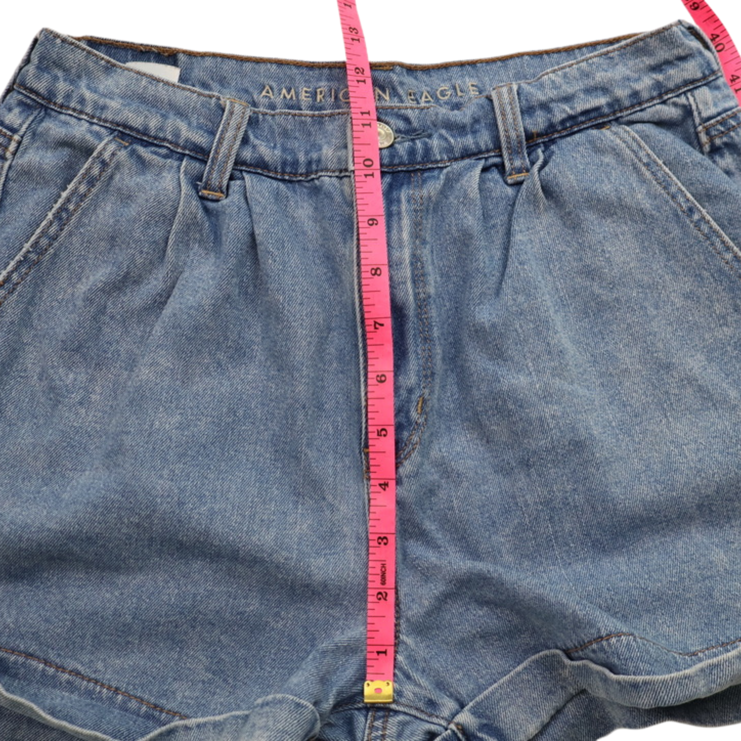 American Eagle High-Rise Denim Shorts – Size 6 – Light Wash Cuffed Casual Fit