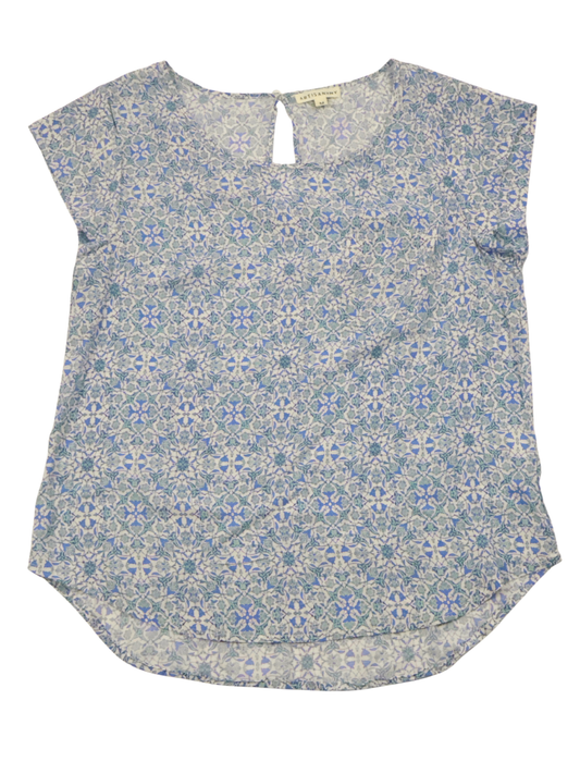 Artisan NY Blue Floral Blouse – Effortless Everyday Essential | Size Medium
