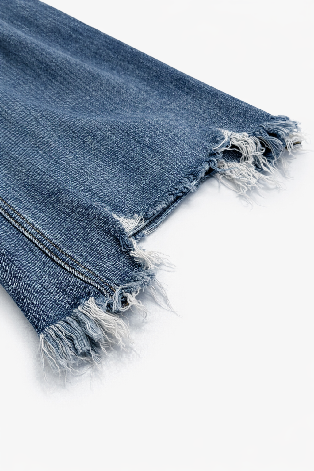 Risen High Rise Flare Jeans – Distressed Raw Hem Medium Wash Denim (Size 13/31)
