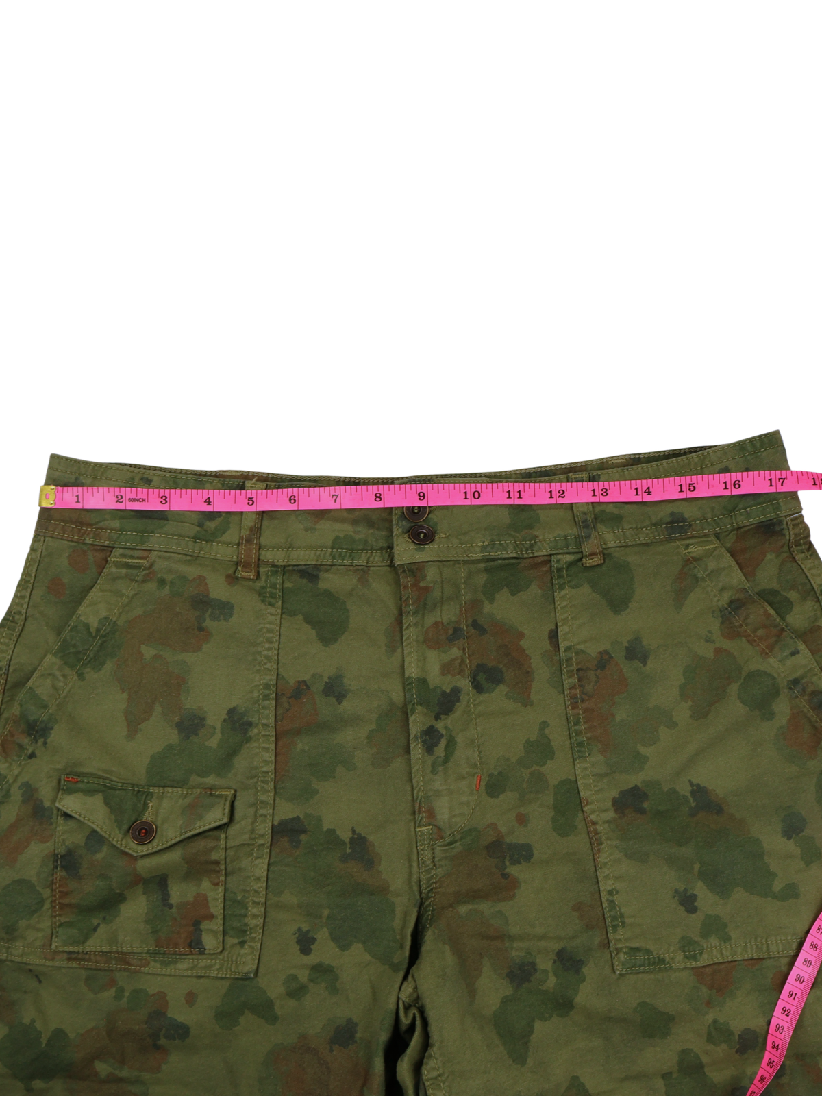 Anthropologie The Wanderer Camo Utility Shorts NWT Size 32