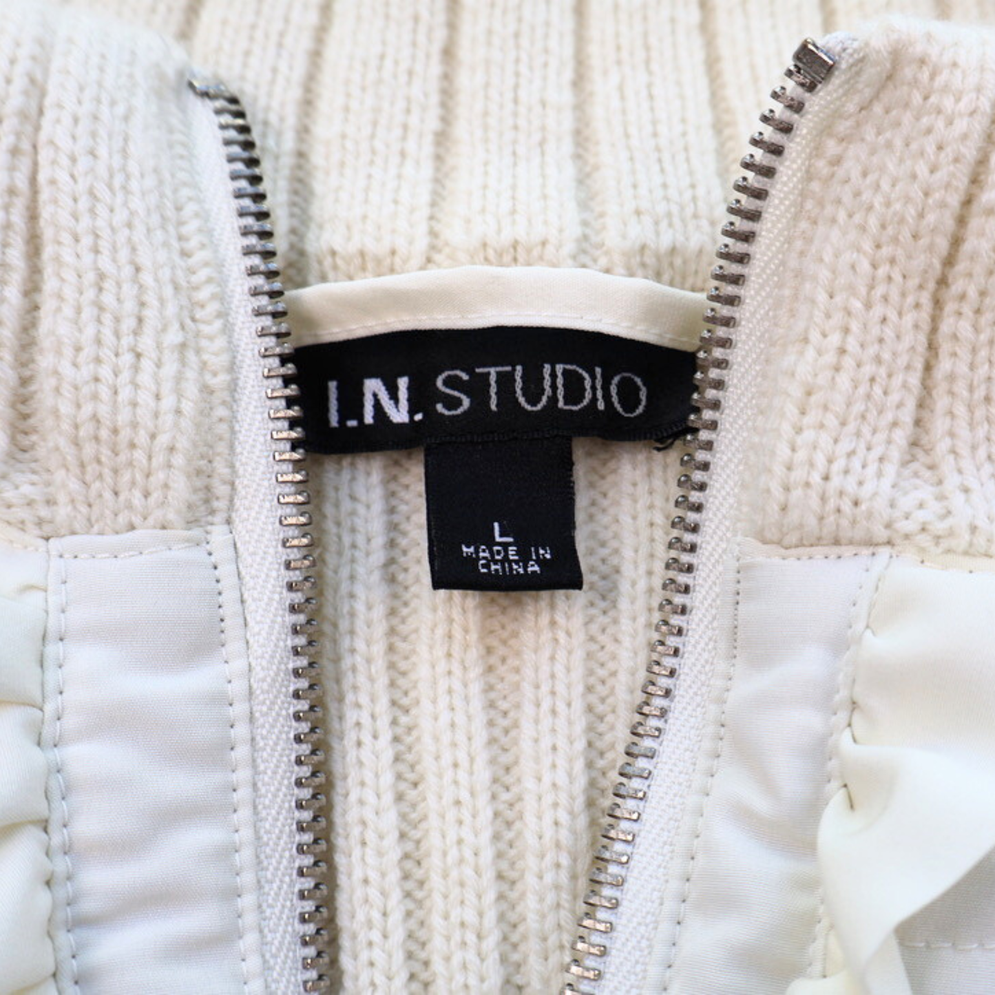 I.N. Studio Quilted Ruffle Zip Vest Cream Size Large Cozy Chic Layer