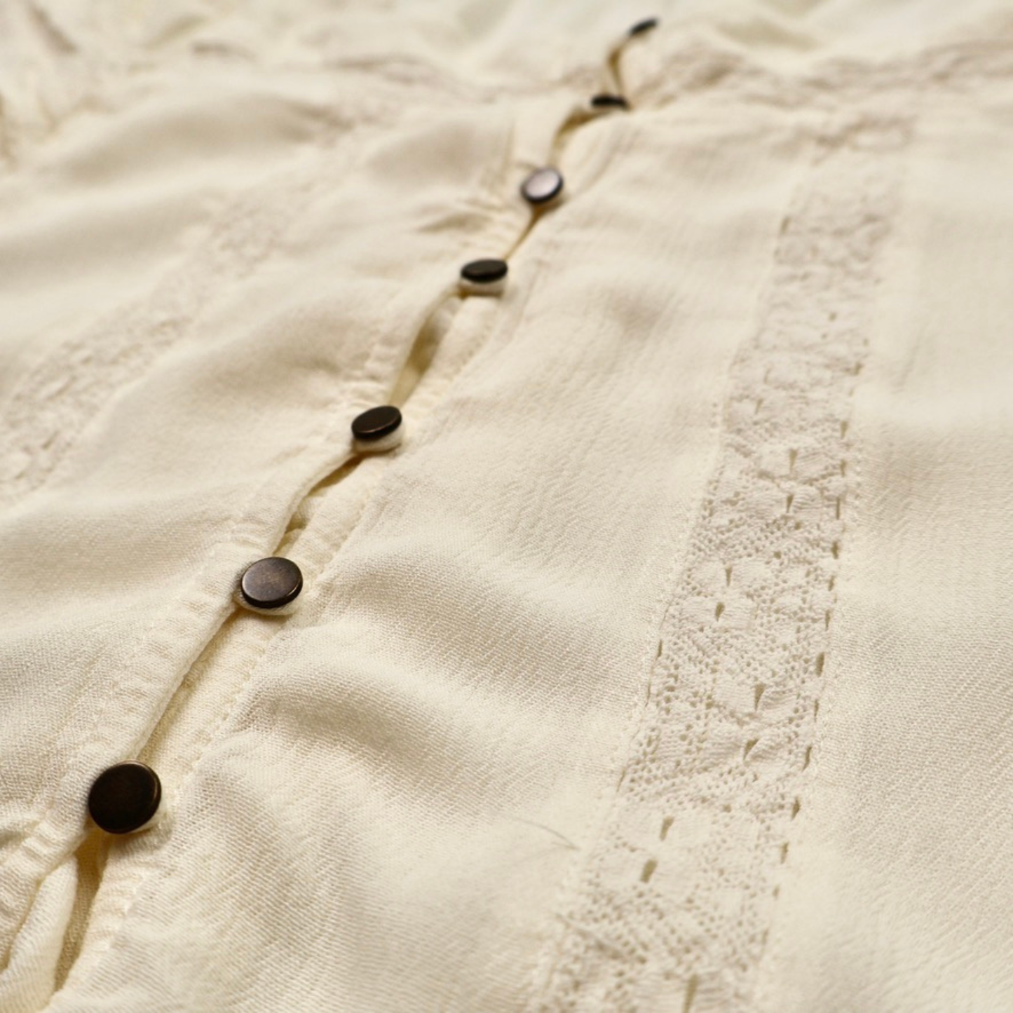 Jolt Lace Trim Button Blouse – Soft Cream | Size Medium