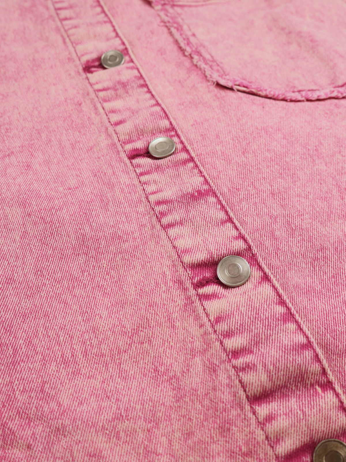 Celebrity Pink Oversized Pink Denim Jacket – Frayed Hem Statement Layer (Size Large)