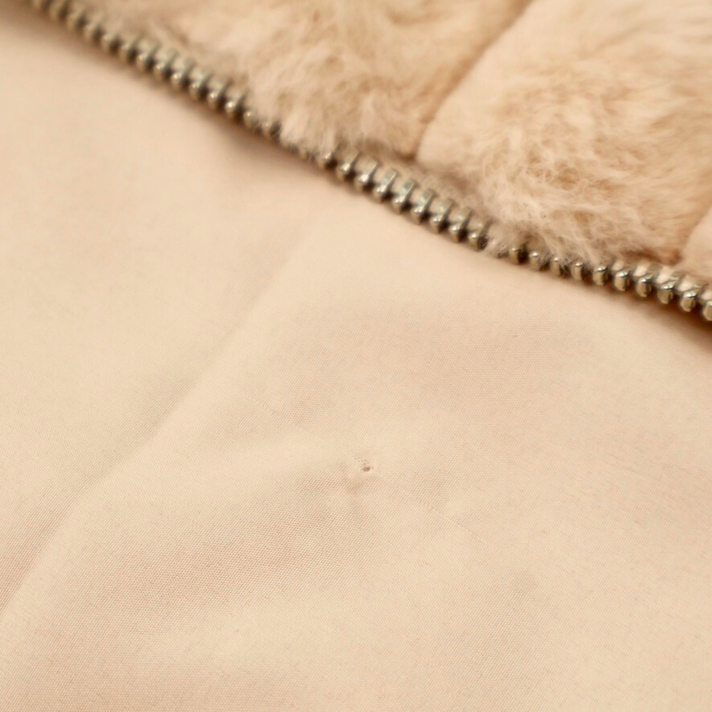 La Fiorentina Faux Fur Shawl Poncho Tan One Size Zip Front Luxe Wrap