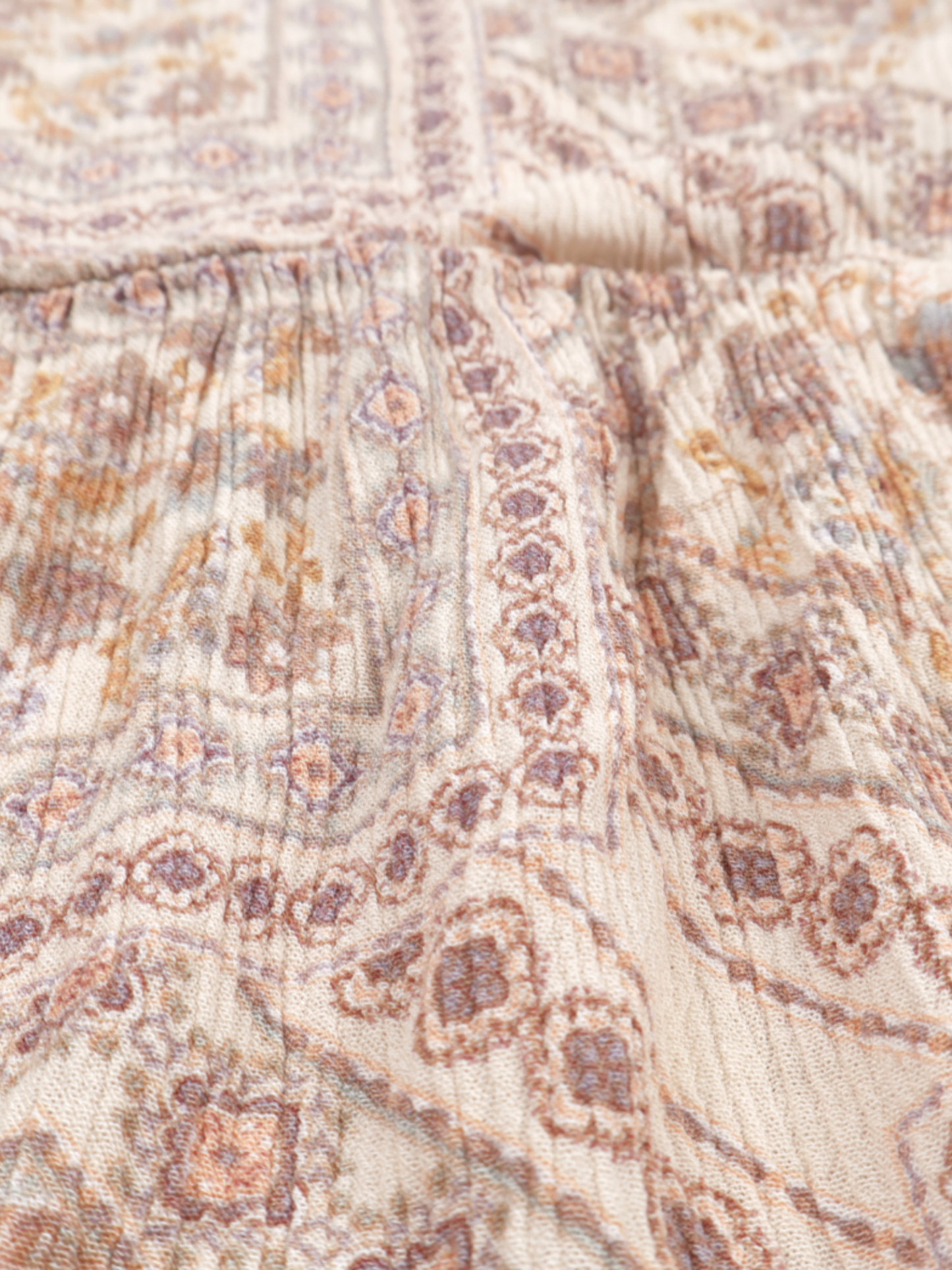 Paper Crane Boho Printed Blouse – Soft Feminine Peasant Top (Size Large)