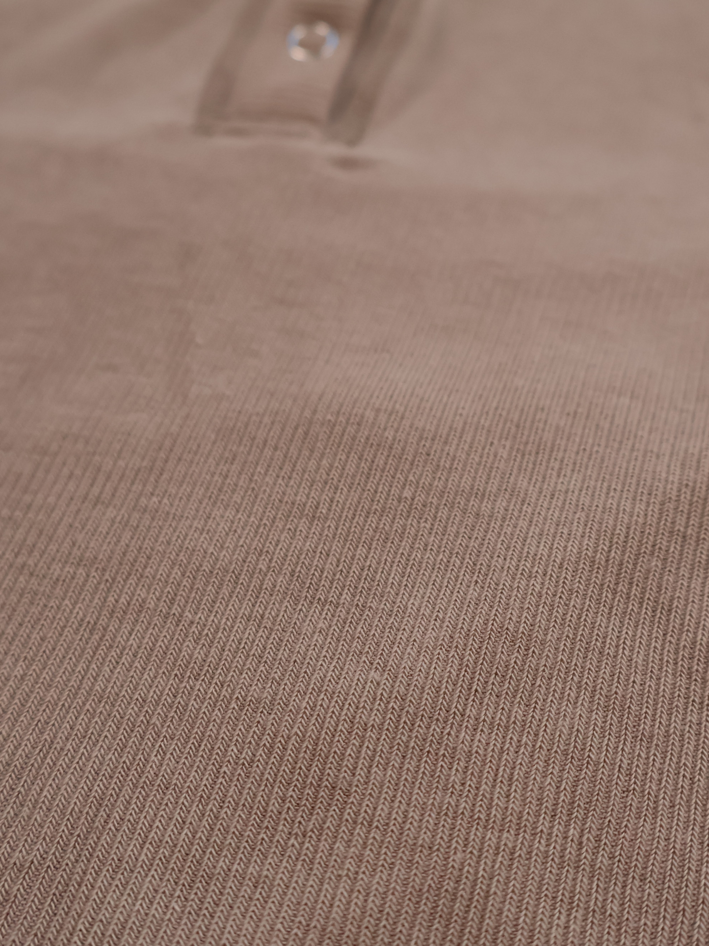 Emerson Lang Ribbed Henley Tee – NWT | Minimalist Essential | Size Small