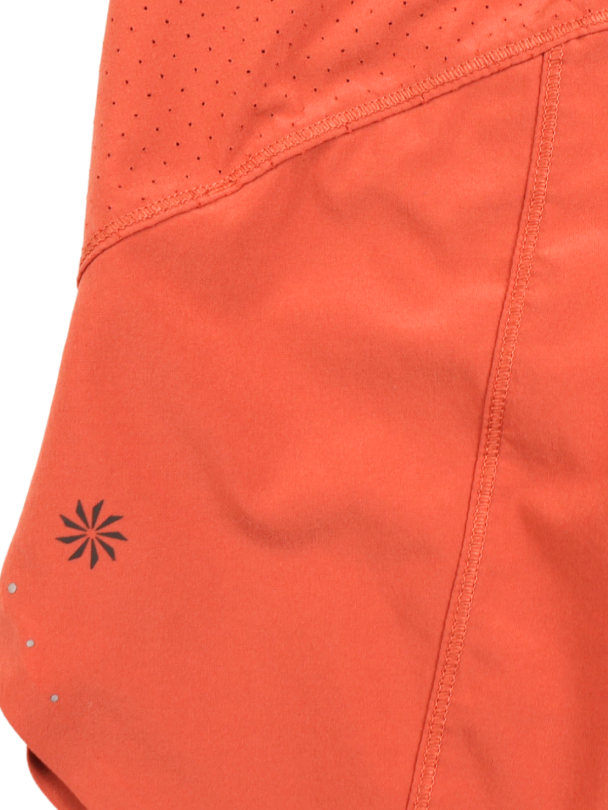 Athleta Run With It 4.5” Shorts – Performance Activewear | Size Medium