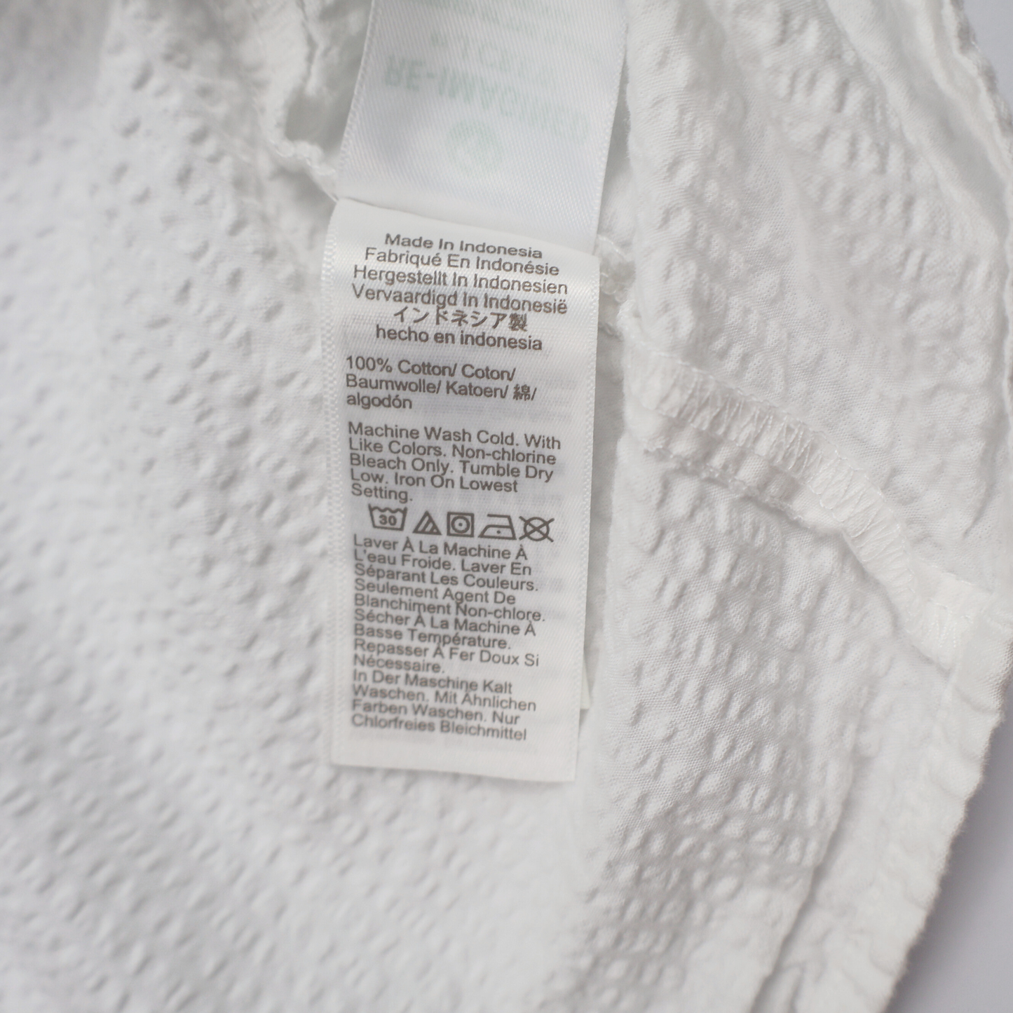 J.Crew White Ruffle Blouse – Size XS – Feminine Sleeveless Textured Top