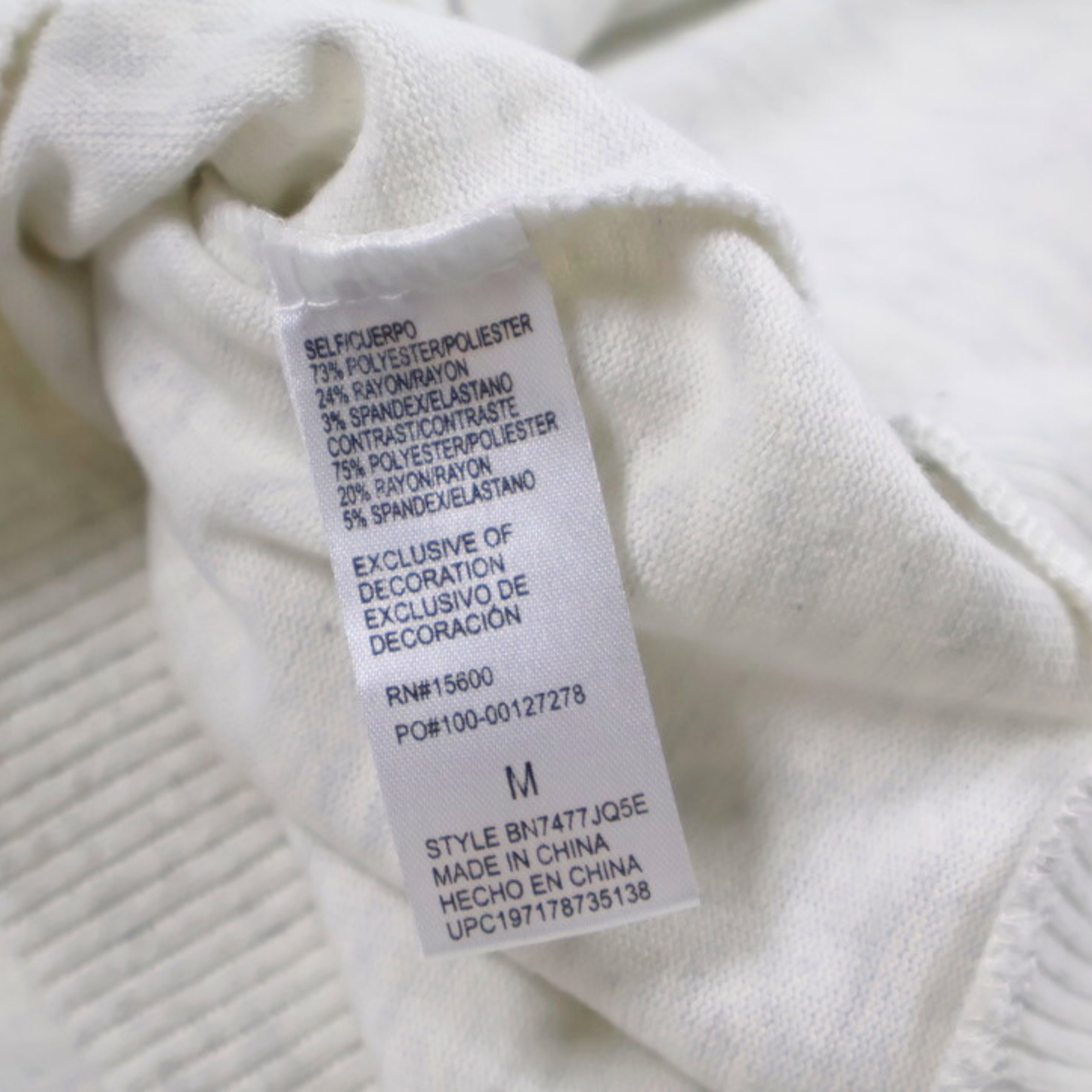 Democracy Grey Pullover Sweatshirt – Size Medium