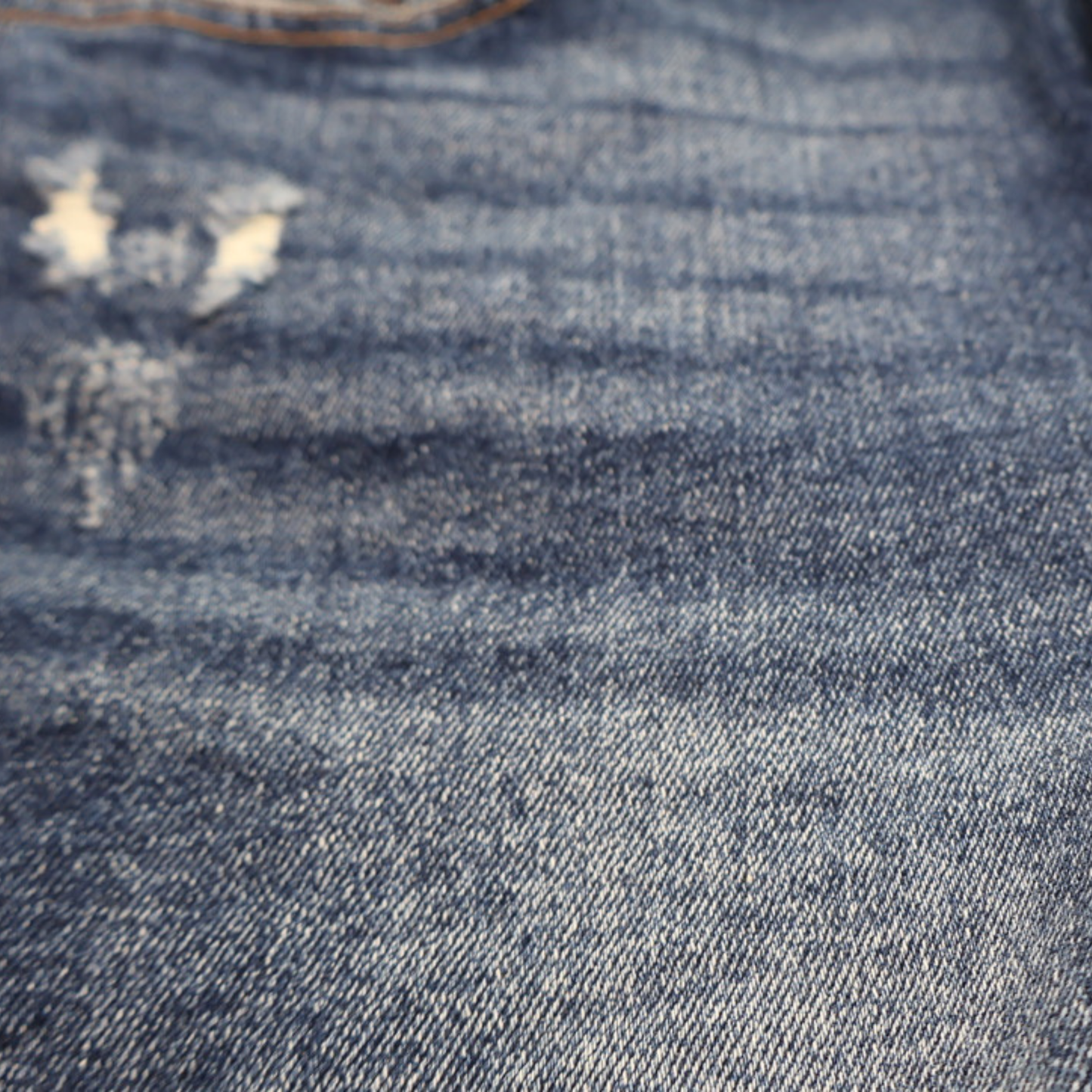 KanCan Distressed Denim Shorts – Size 7/27 – High Rise Raw Hem Cutoffs