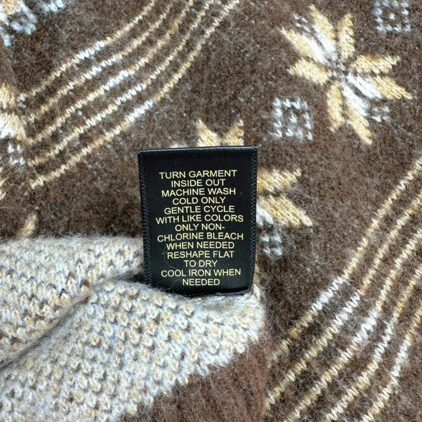 House of Harlow Brown Nordic Zip Sweater – Size Large