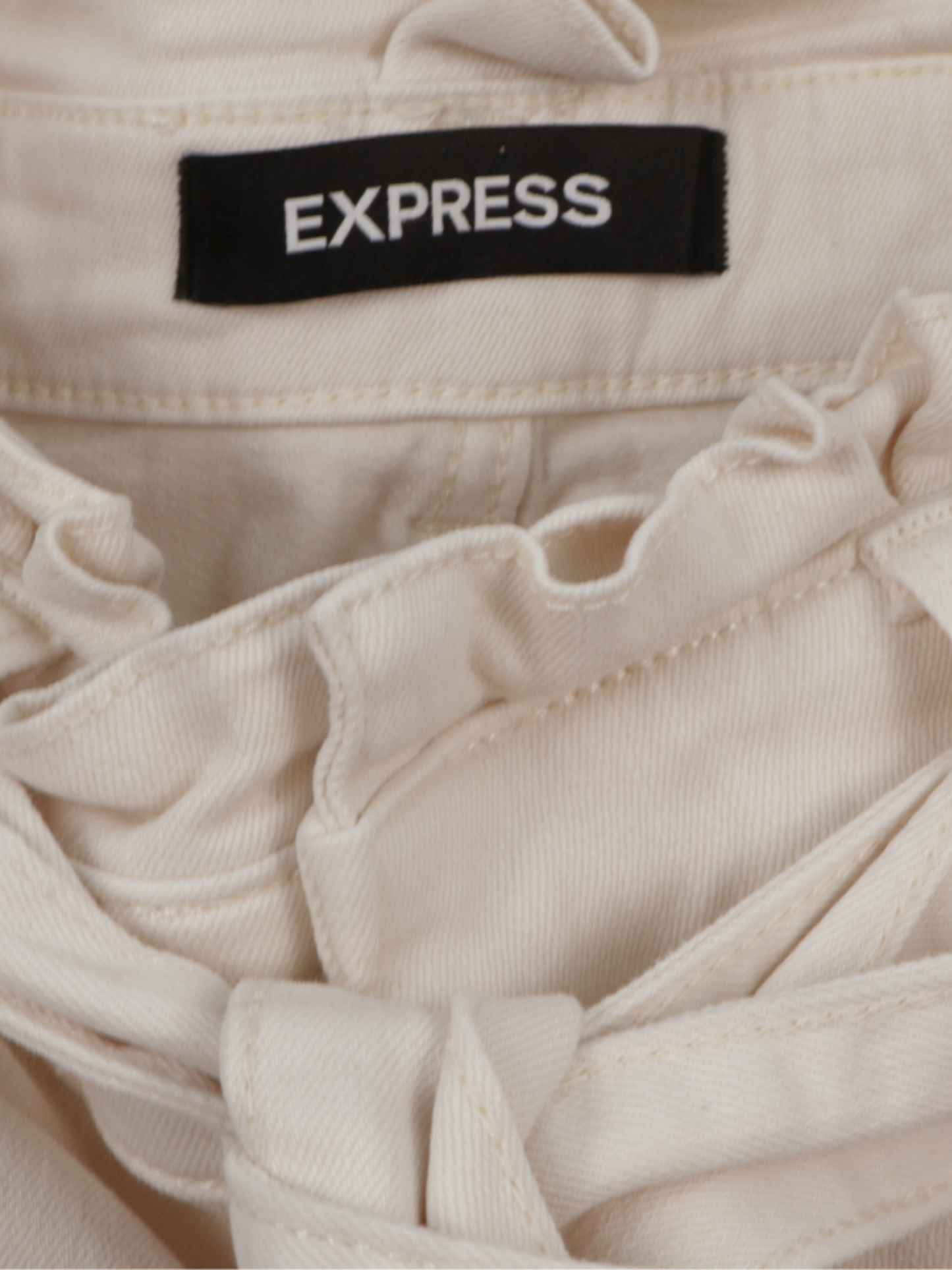 Express Cream Paperbag Waist Shorts – High Rise Tie Front Chic (Size 2)