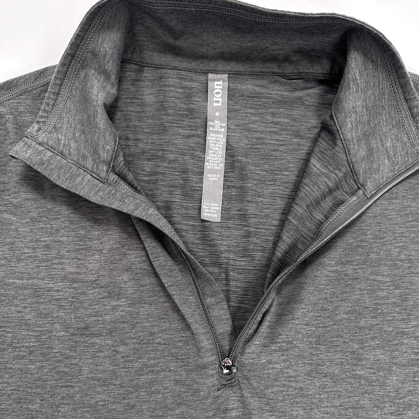 Vuori Quarter Zip Performance Pullover – Charcoal Black – Size Medium