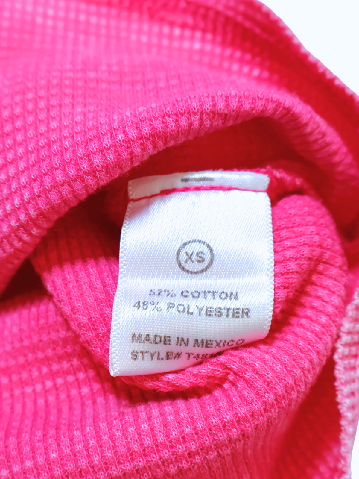 Alter’d State Pink Waffle Knit Crop Top | Soft Textured V-Neck | XS | NWT
