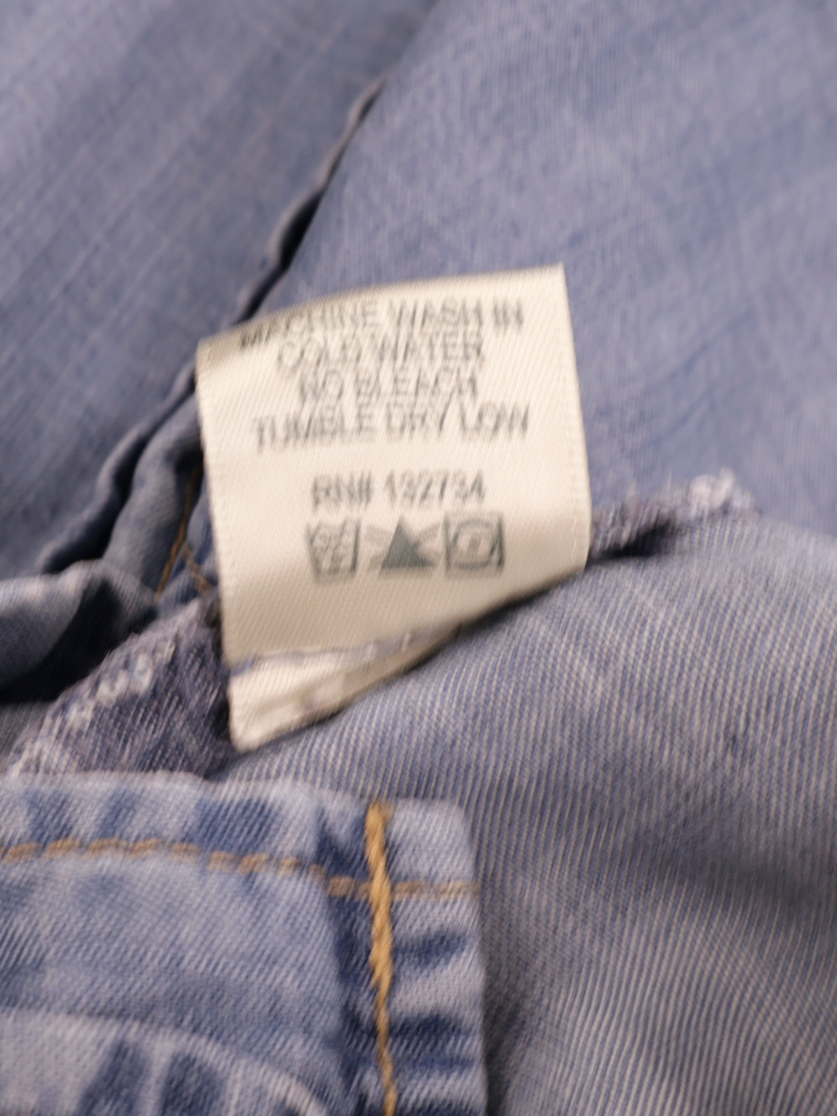 Bella Dahl Soft Denim Button Down Blouse – Light Wash | Size Small