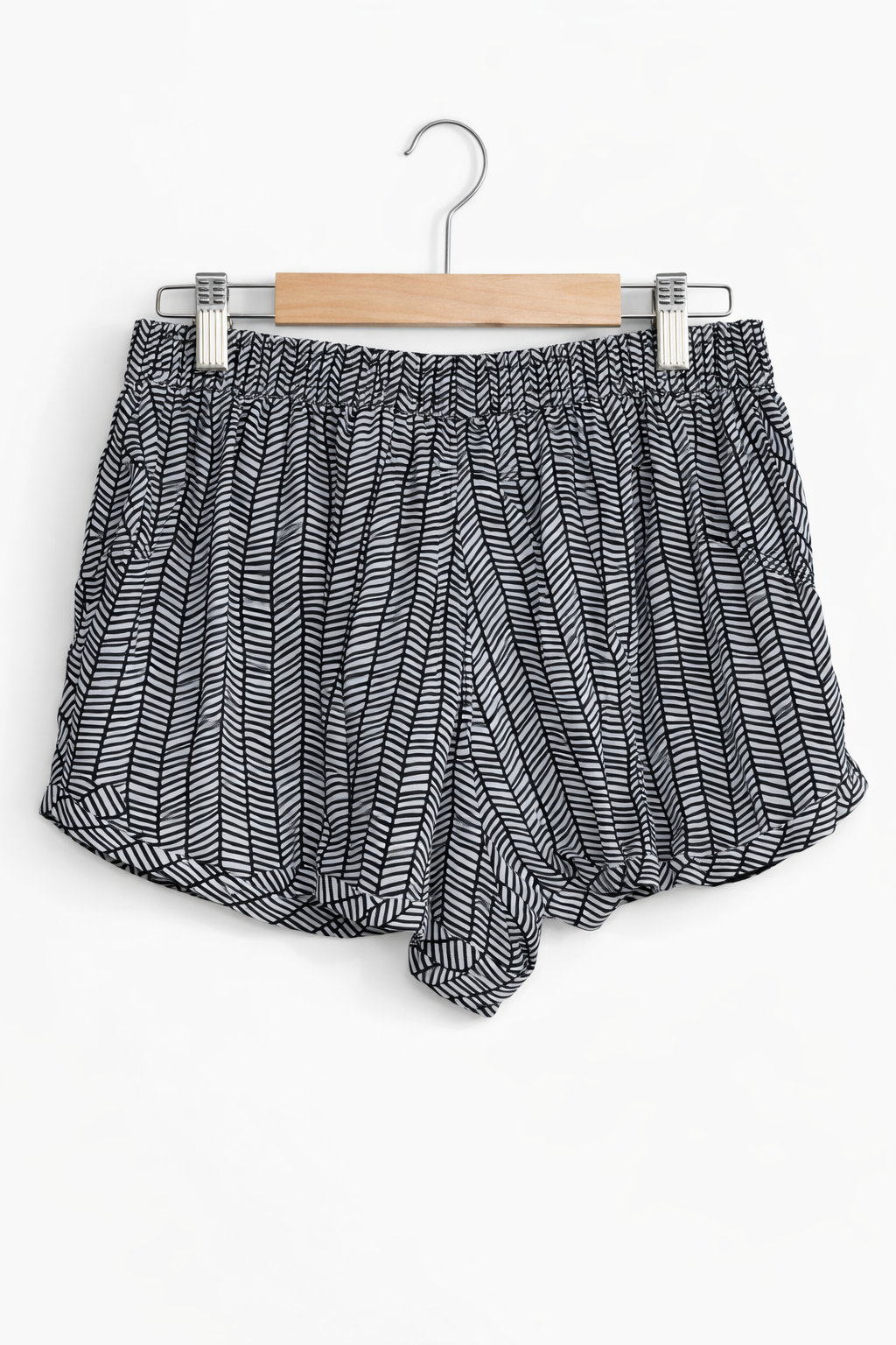 Athleta Patterned Shorts – Navy & White - Size XS