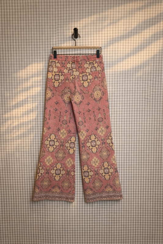 Dear John Micah Wide Leg Jeans in Tibetan Tapestry print | Size 24